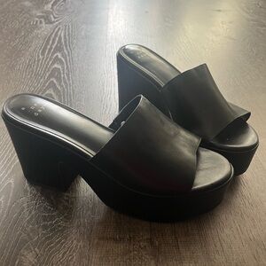 Ricky platform heels